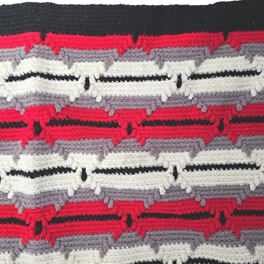 Handmade Crochet Throw Blanket Red Grey White Black Geometric Fringe 67x57‎